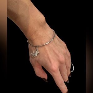 Tiffany Sterling silver wire bracelet with crown charm T&CO so Small